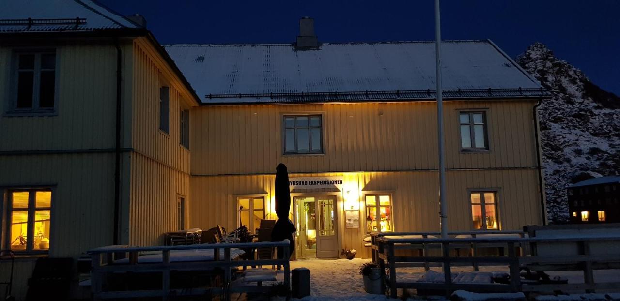 Nyksund Ekspedisjonen Hotel ภายนอก รูปภาพ